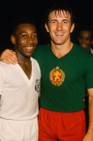 Pele-and-Manolov.png
